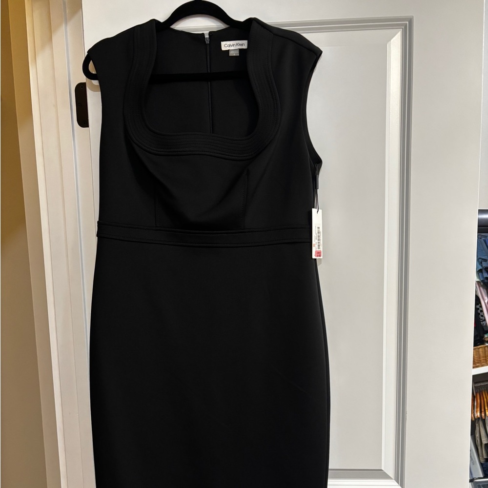 Calvin Klein Elegant Black Midi Dress